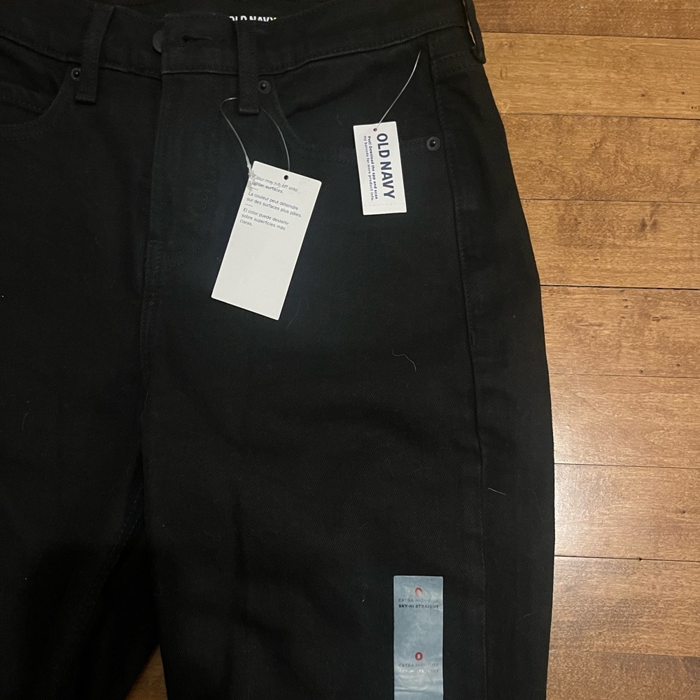 Never worn old navy black jeans. Extra high rise straight, size 0.